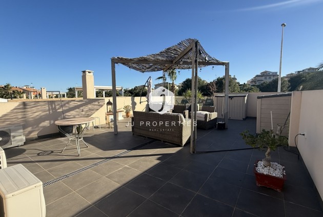 Aus zweiter Hand - Villa -
La Zenia - Costa Blanca