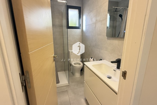 Aus zweiter Hand - Villa -
La Zenia - Costa Blanca