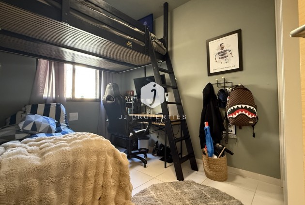 Aus zweiter Hand - Villa -
La Zenia - Costa Blanca