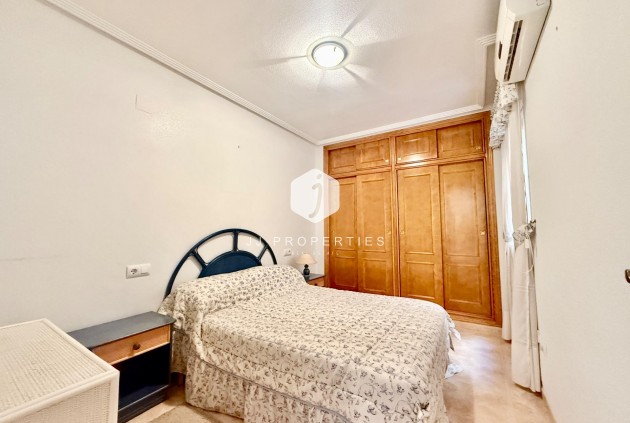 Aus zweiter Hand - Wohnung -
Torrevieja - Centro