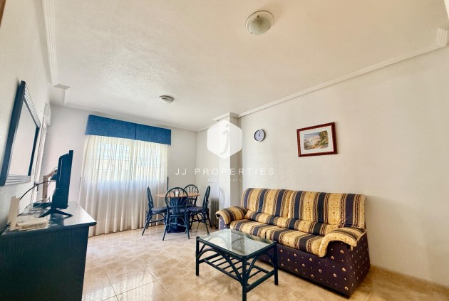 Aus zweiter Hand - Wohnung -
Torrevieja - Centro