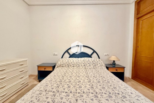 Aus zweiter Hand - Wohnung -
Torrevieja - Centro