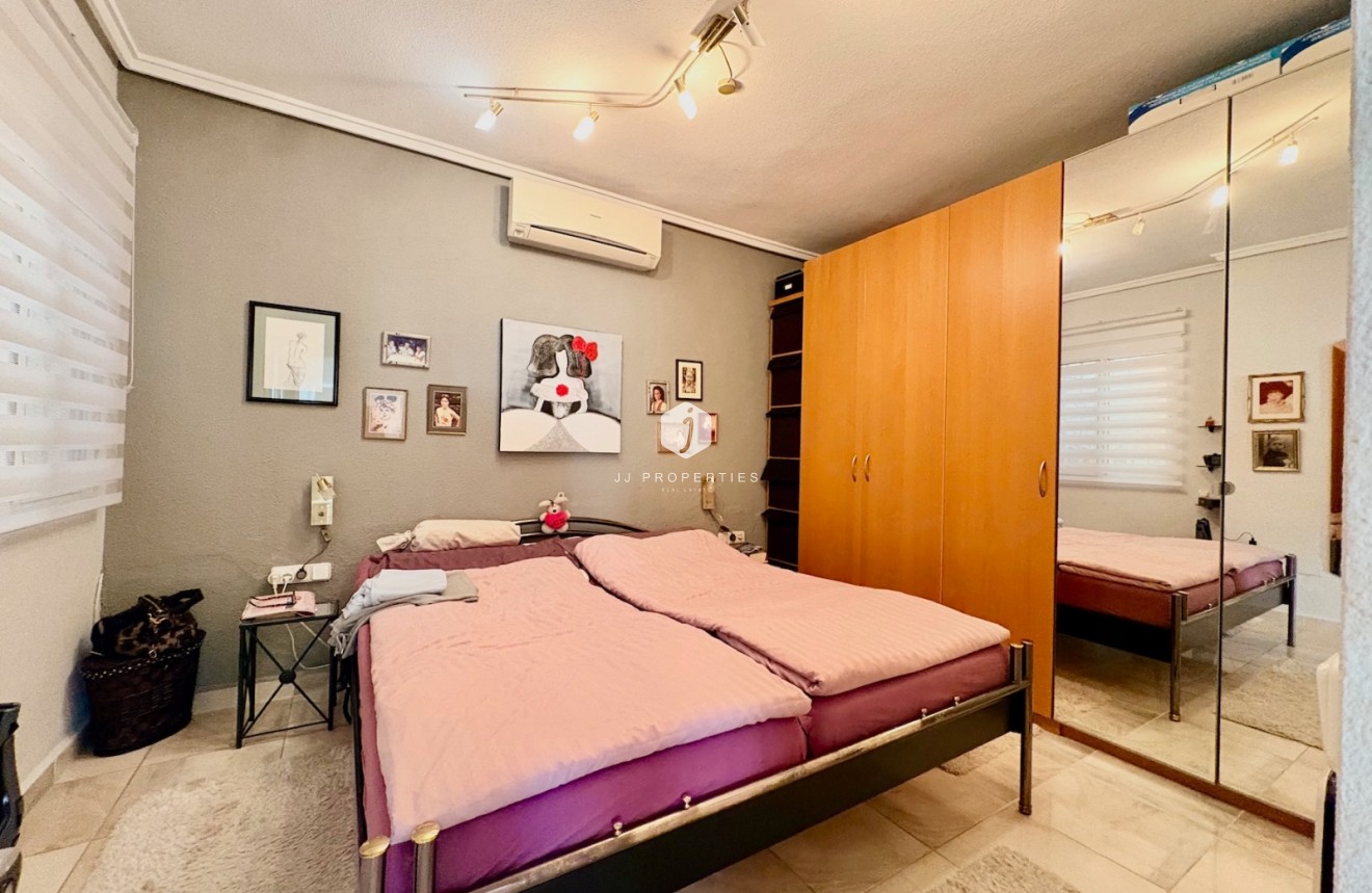 Aus zweiter Hand - Bungalow -
Ciudad Quesada - Costa Blanca