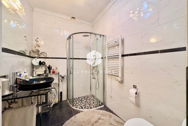 Aus zweiter Hand - Bungalow -
Ciudad Quesada - Costa Blanca