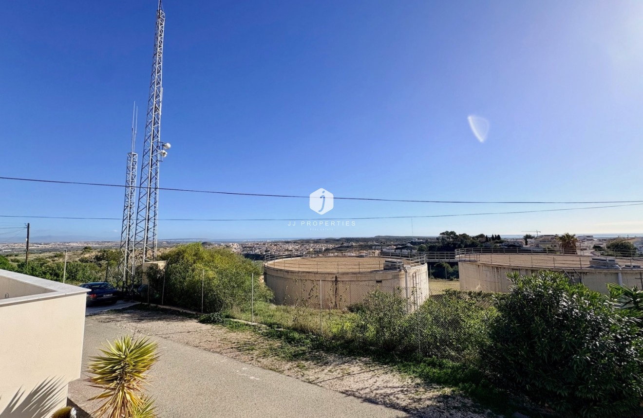 Aus zweiter Hand - Bungalow -
Ciudad Quesada - Costa Blanca