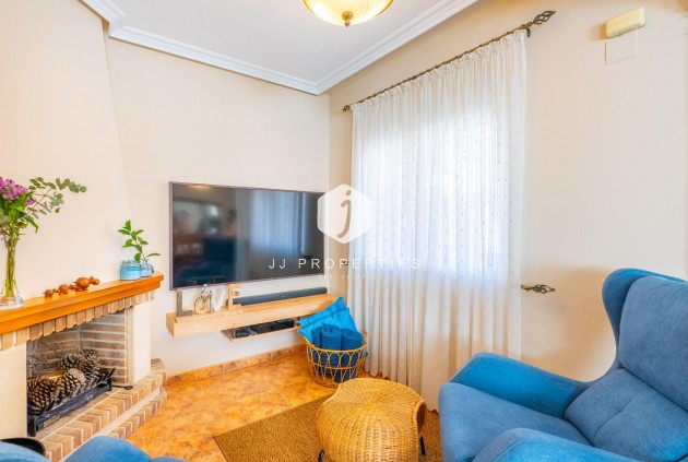 Aus zweiter Hand - Duplex -
Orihuela Costa - La Regia