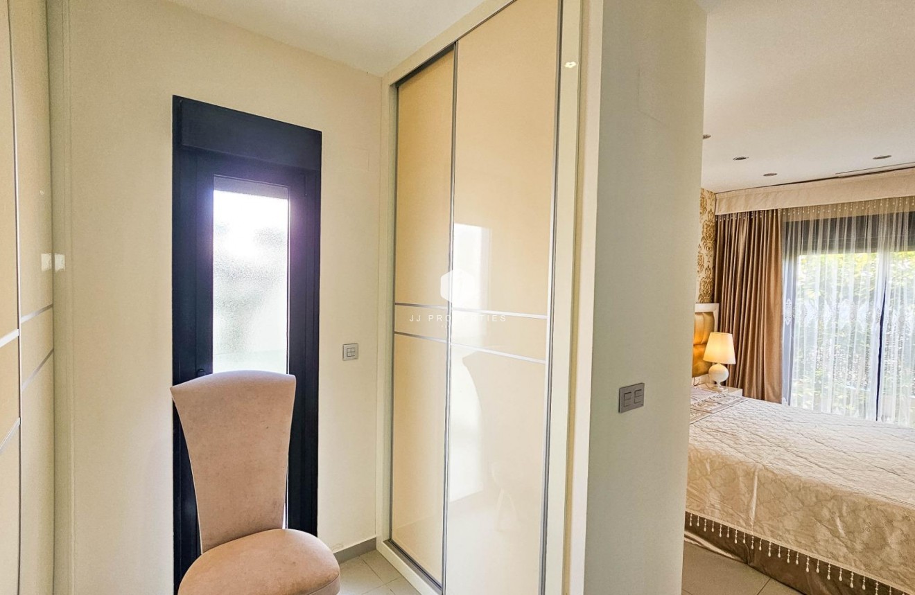 Aus zweiter Hand - Villa -
Rojales - Cuidad Quesada