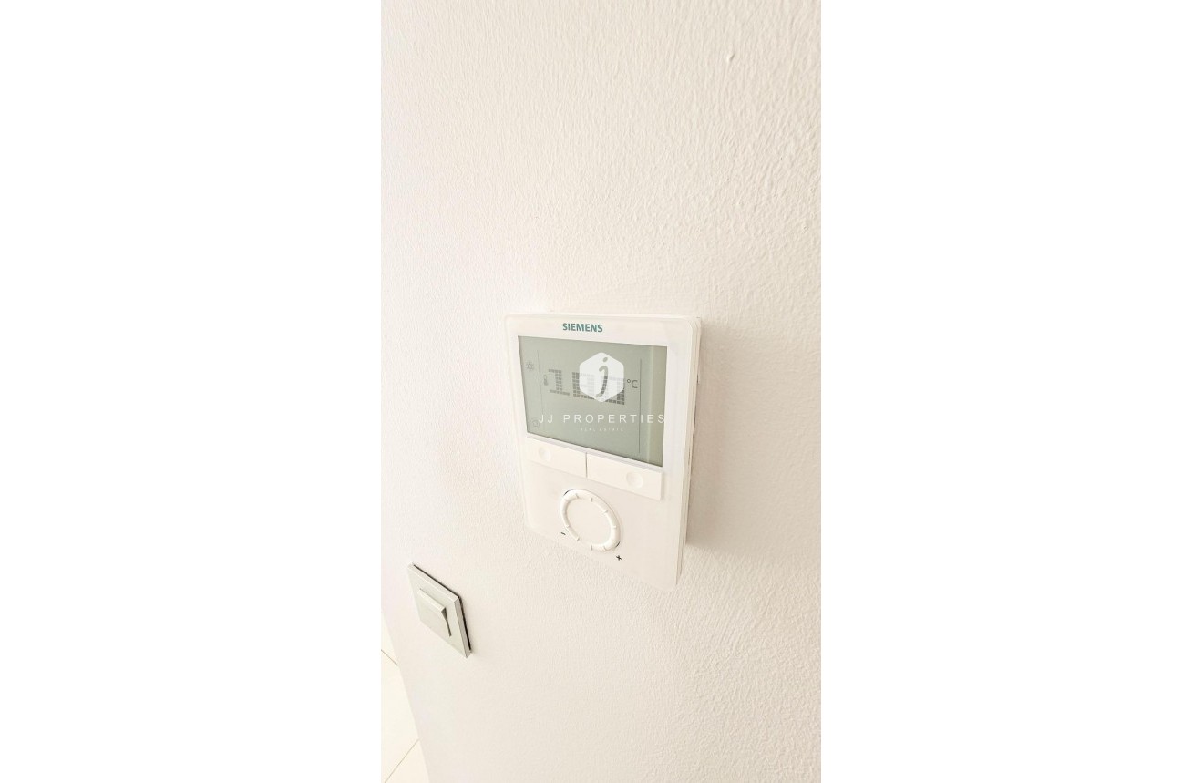 Aus zweiter Hand - Villa -
Rojales - Cuidad Quesada