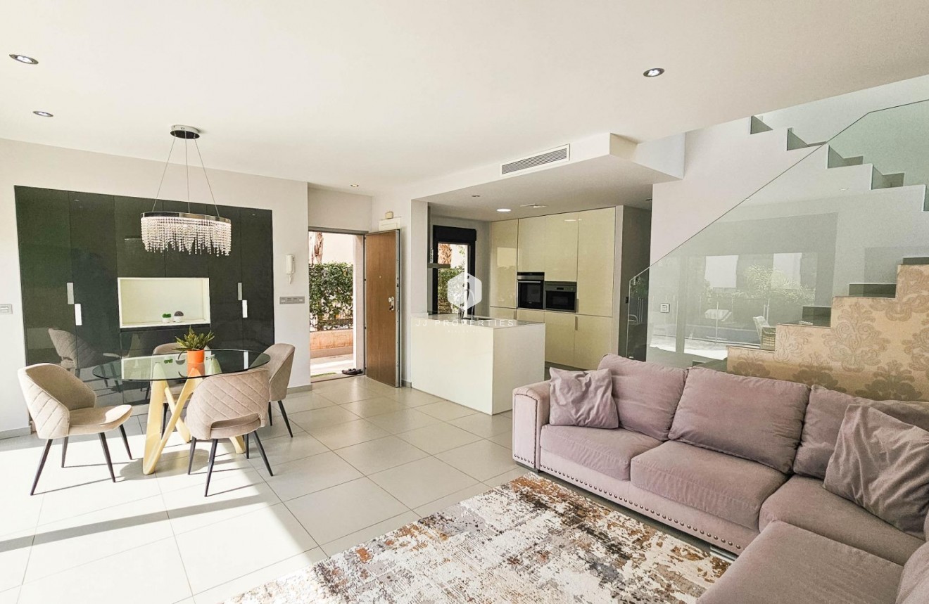 Aus zweiter Hand - Villa -
Rojales - Cuidad Quesada