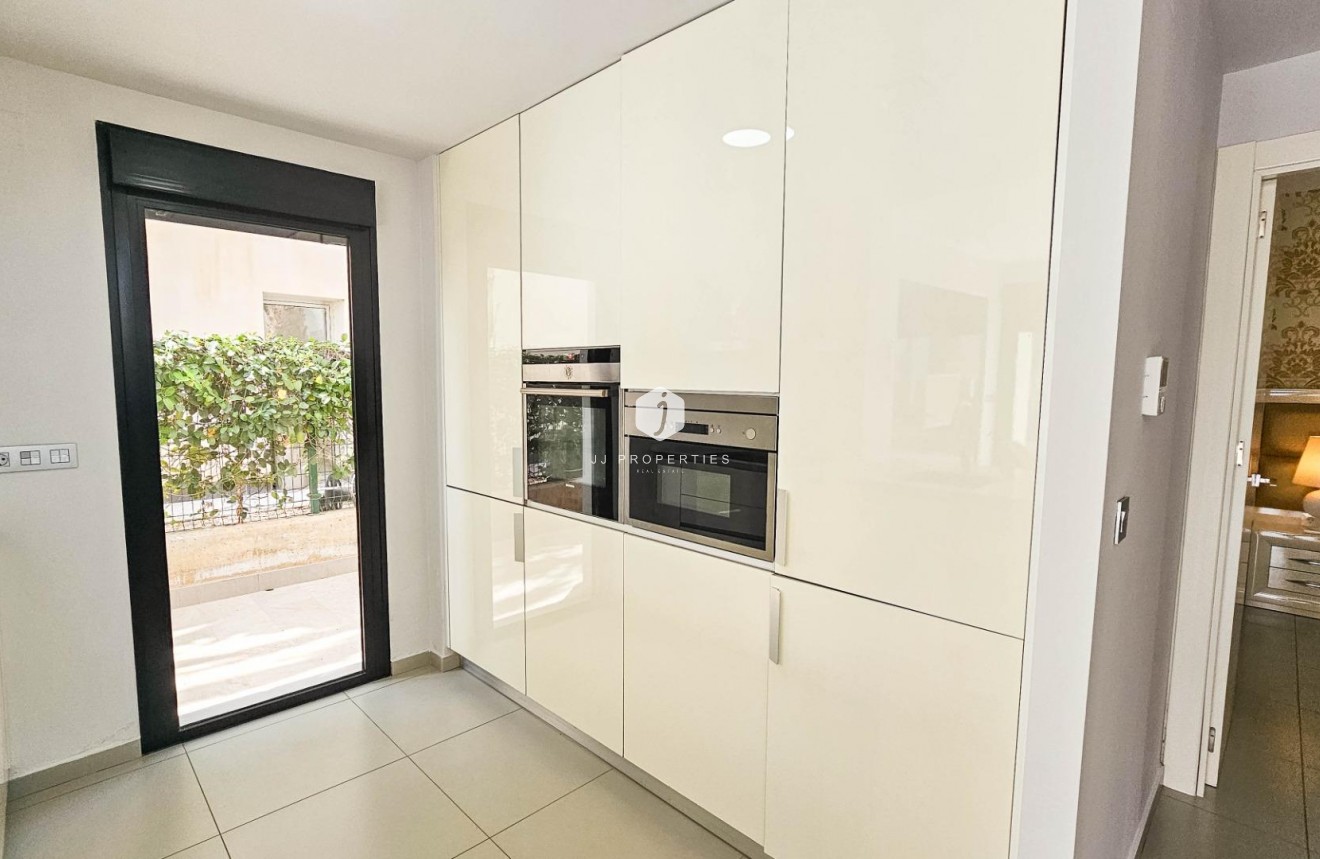 Aus zweiter Hand - Villa -
Rojales - Cuidad Quesada