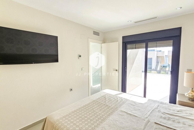 Aus zweiter Hand - Villa -
Rojales - Cuidad Quesada