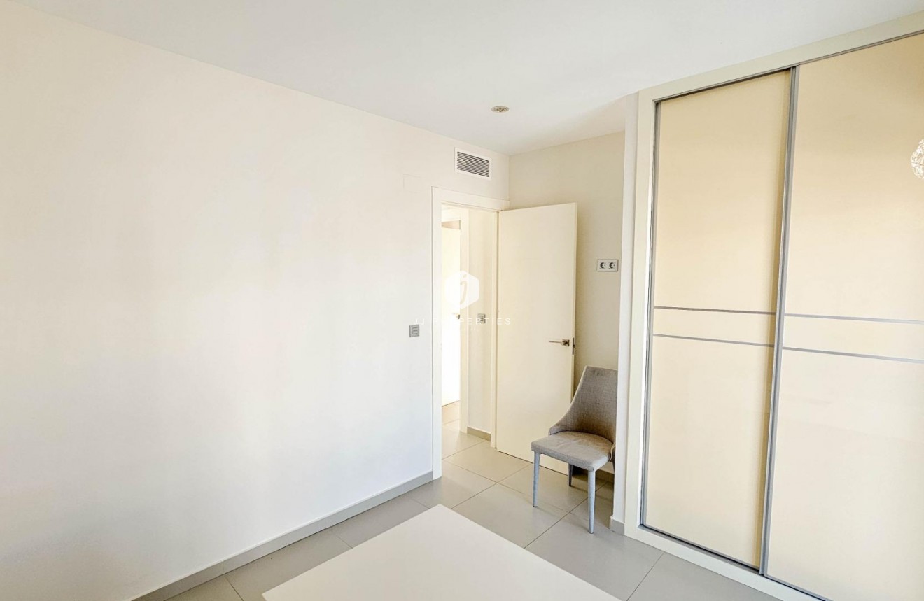 Aus zweiter Hand - Villa -
Rojales - Cuidad Quesada