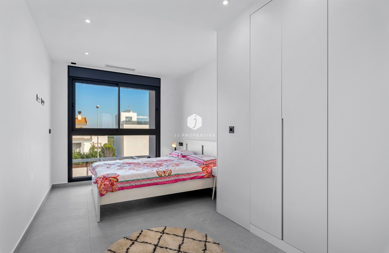 Aus zweiter Hand - Villa -
Ciudad Quesada - Costa Blanca