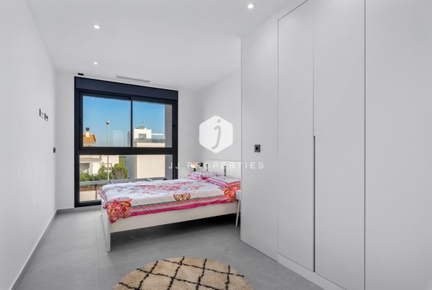 Aus zweiter Hand - Villa -
Ciudad Quesada - Costa Blanca