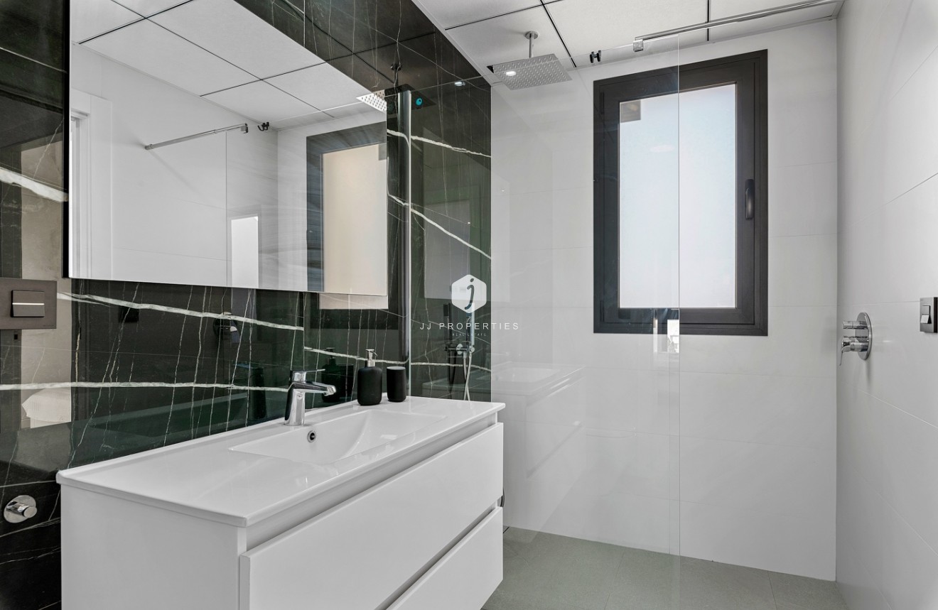 Aus zweiter Hand - Villa -
Ciudad Quesada - Costa Blanca