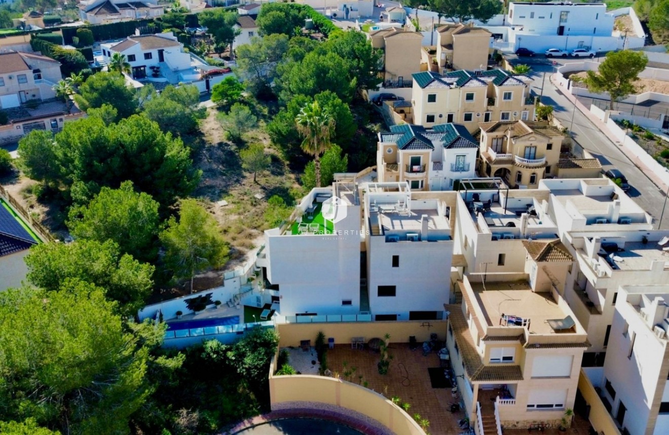 Segunda mano - Villa -
Orihuela Costa - Costa Blanca