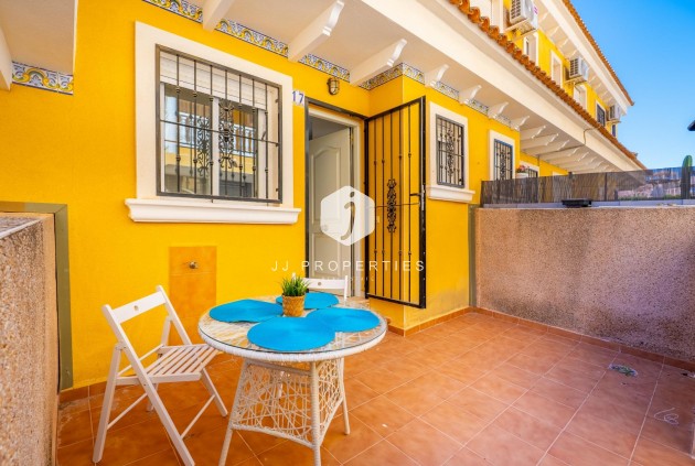 Aus zweiter Hand - Duplex -
Algorfa - Comunidad Valenciana