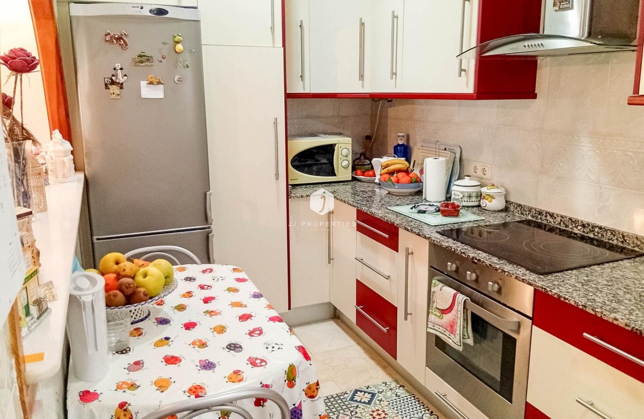 Segunda mano - Villa -
Torrevieja - La Siesta - El Salado - Torreta