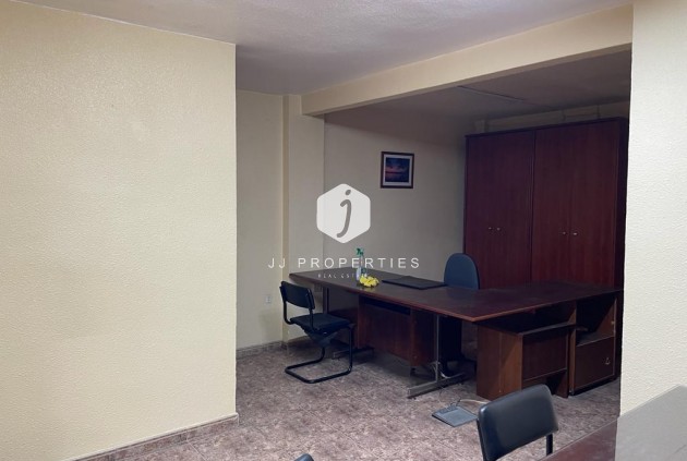 Aus zweiter Hand - Wohnung -
Almoradí - Almoradí Centro