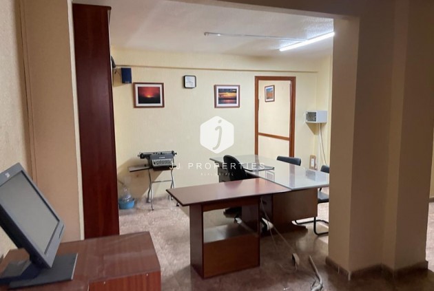 Aus zweiter Hand - Wohnung -
Almoradí - Almoradí Centro