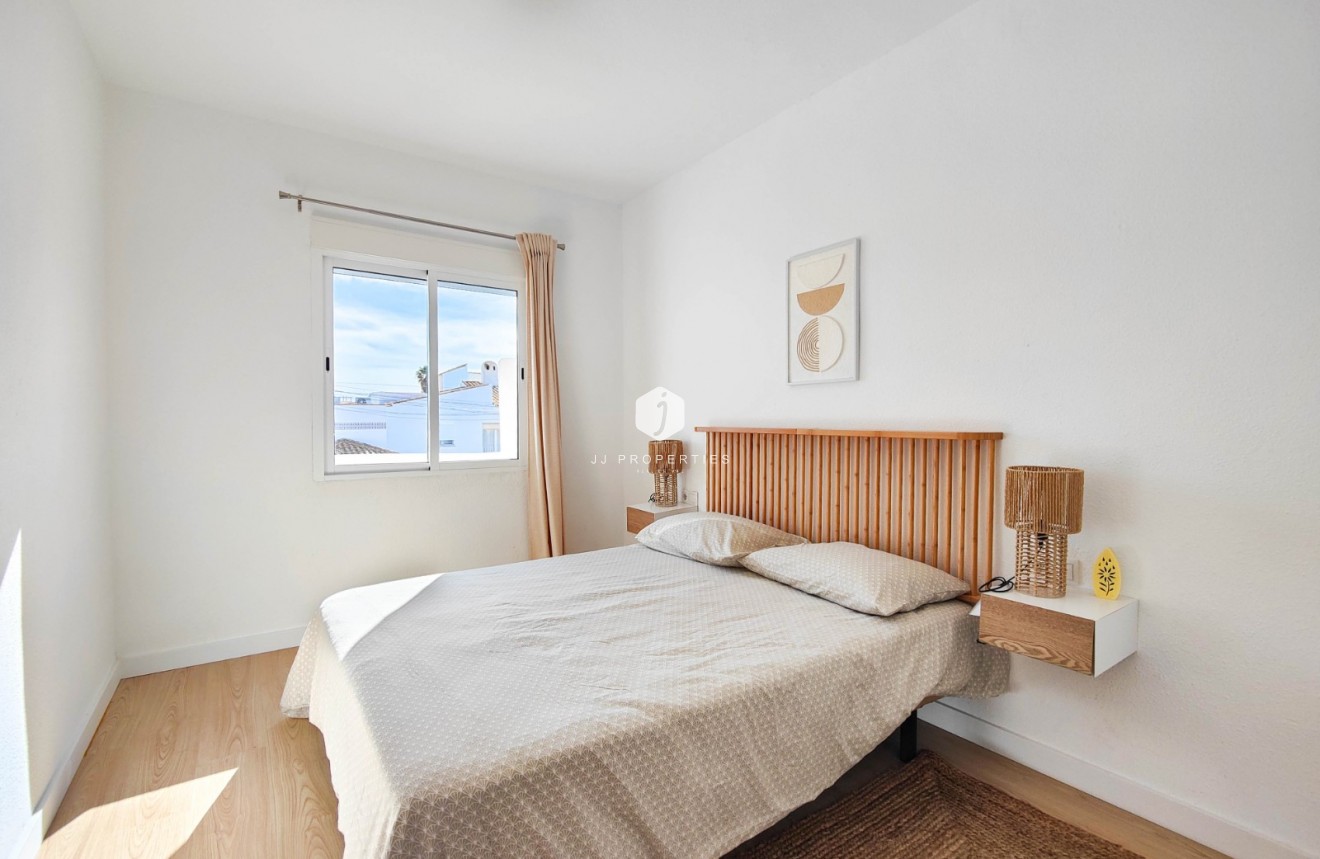 Segunda mano - Ático -
Orihuela Costa - Costa Blanca