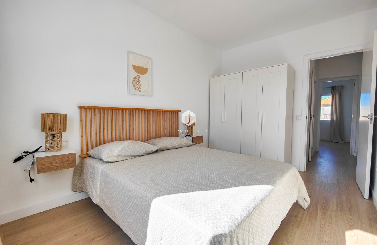 Segunda mano - Ático -
Orihuela Costa - Costa Blanca