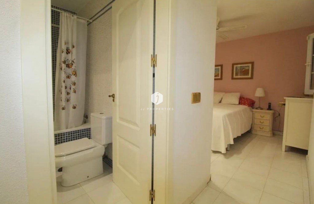 Segunda mano - Apartamento / piso -
Torrevieja - Playa del Cura