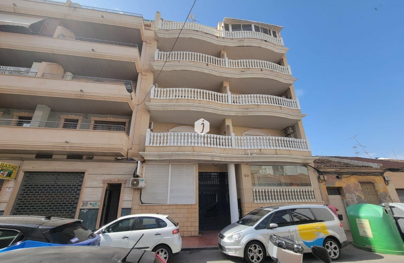 Segunda mano - Apartamento / piso -
Torrevieja - Playa del Cura