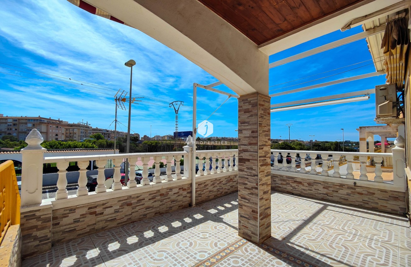 Tweedehands - Penthouse -
Torrevieja - Costa Blanca