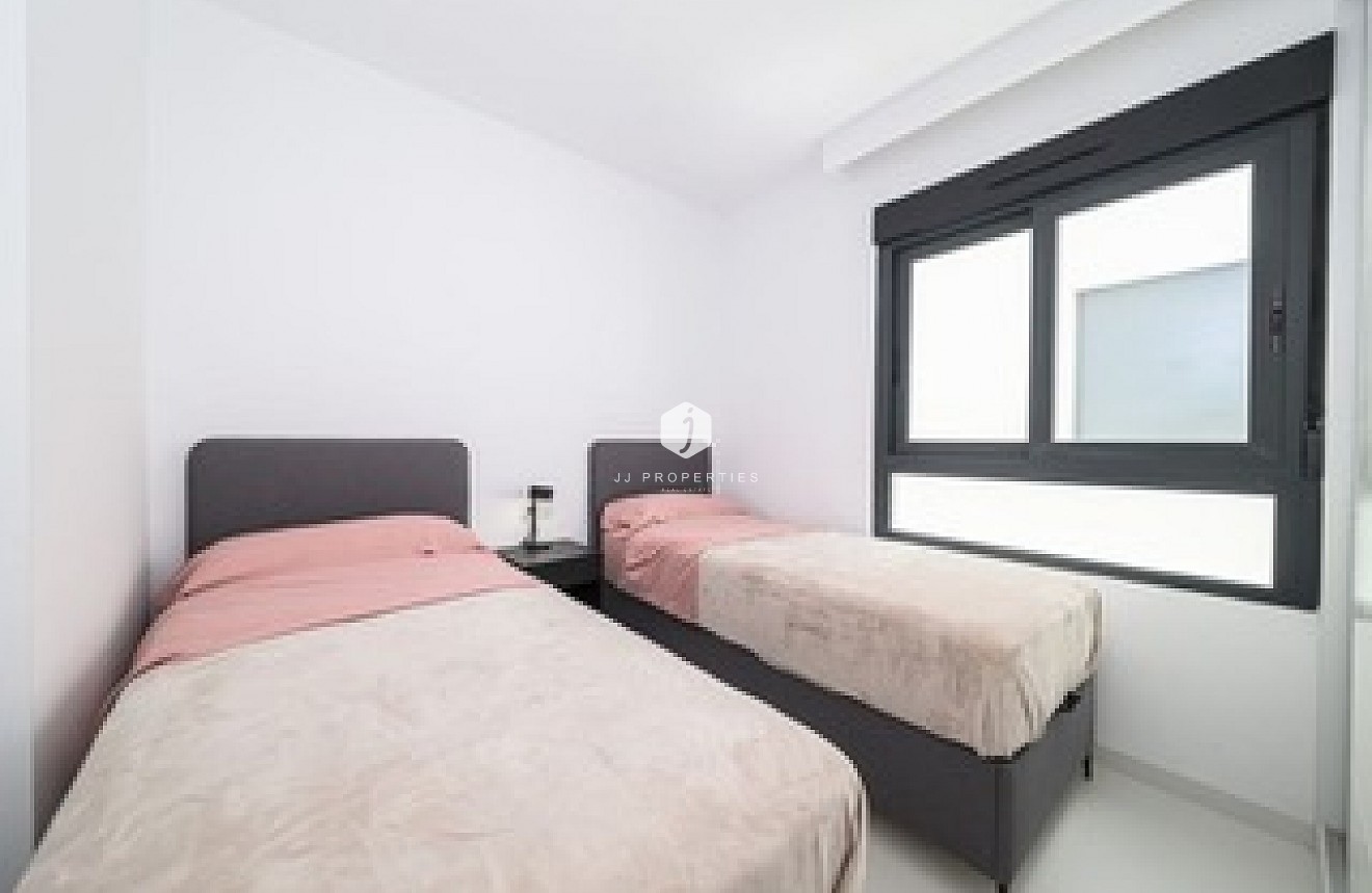 Segunda mano - Apartamento / piso -
San Miguel de Salinas - Inland