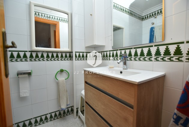 Z drugiej ręki - Szalet -
La Mata - Costa Blanca