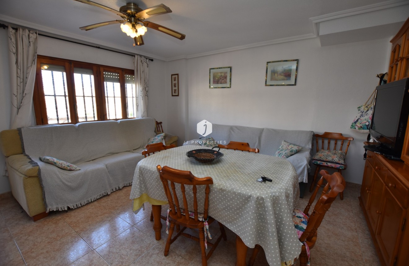 Z drugiej ręki - Szalet -
La Mata - Costa Blanca