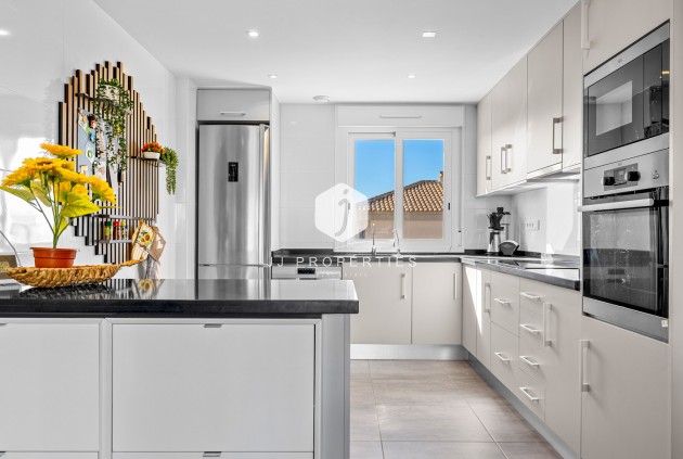 Z drugiej ręki - Bungalow -
Torrevieja - Costa Blanca