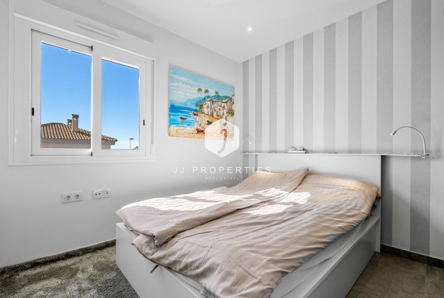 Z drugiej ręki - Bungalow -
Torrevieja - Costa Blanca