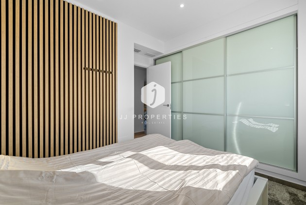 Z drugiej ręki - Bungalow -
Torrevieja - Costa Blanca