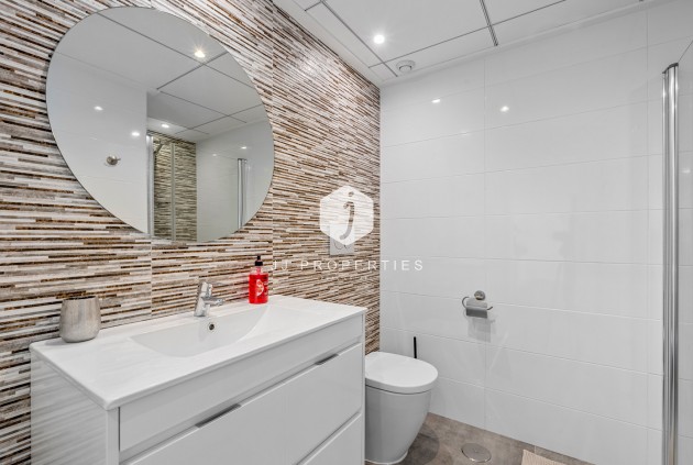 Z drugiej ręki - Bungalow -
Torrevieja - Costa Blanca