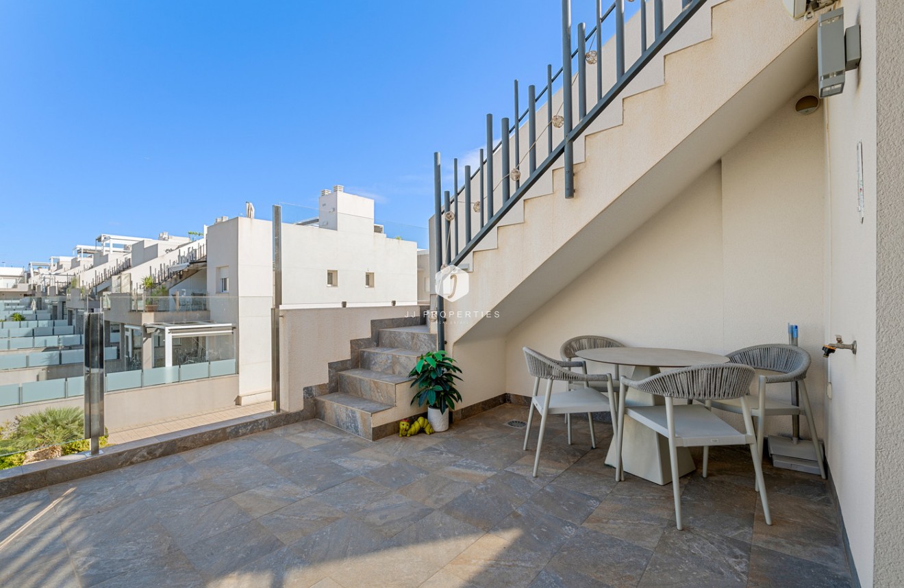 Z drugiej ręki - Bungalow -
Torrevieja - Costa Blanca