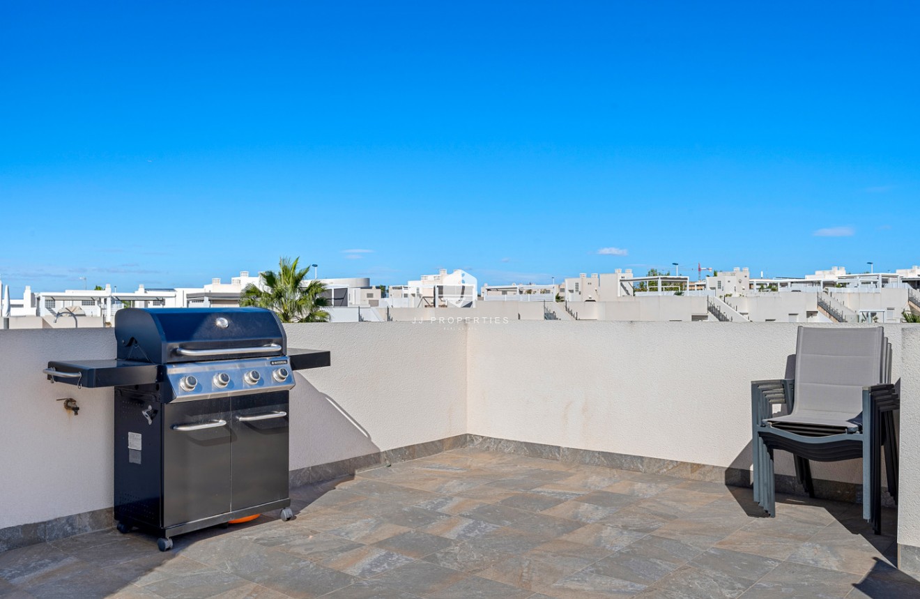 Z drugiej ręki - Bungalow -
Torrevieja - Costa Blanca