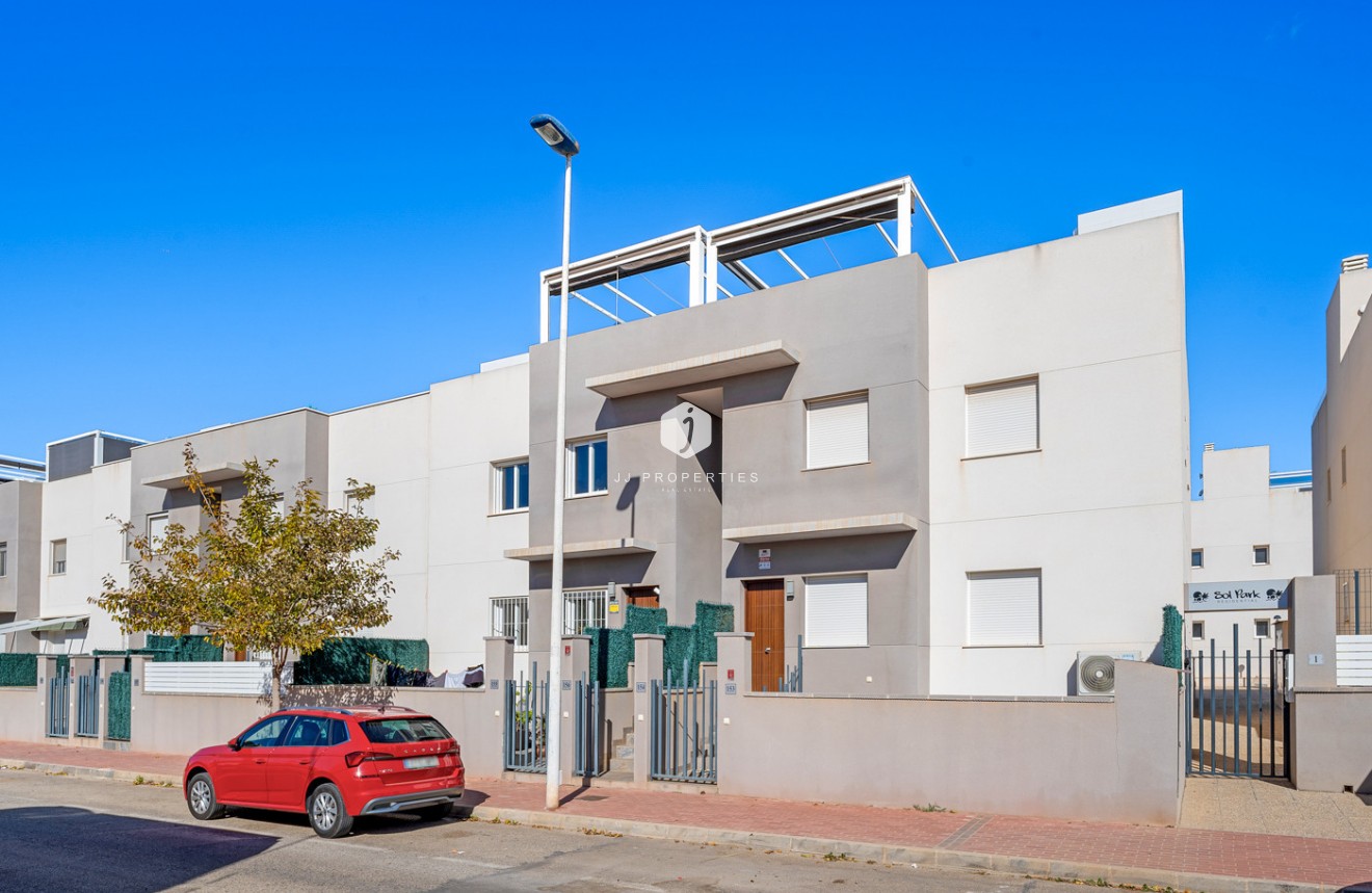 Z drugiej ręki - Bungalow -
Torrevieja - Costa Blanca