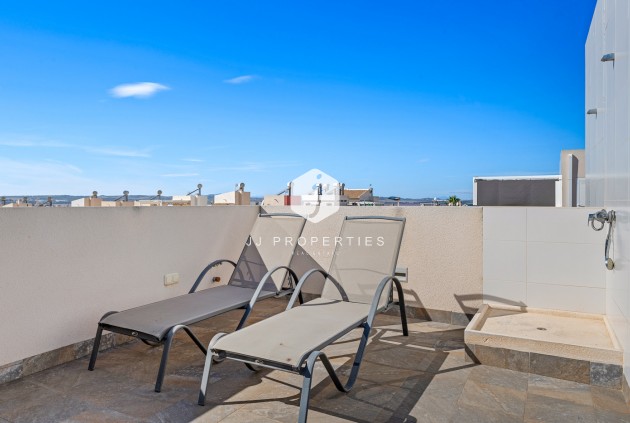 Z drugiej ręki - Bungalow -
Torrevieja - Costa Blanca