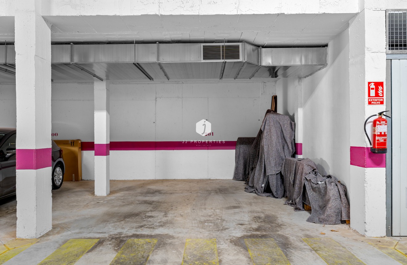 Z drugiej ręki - Bungalow -
Torrevieja - Costa Blanca