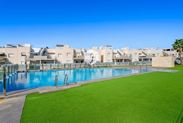 Z drugiej ręki - Bungalow -
Torrevieja - Costa Blanca