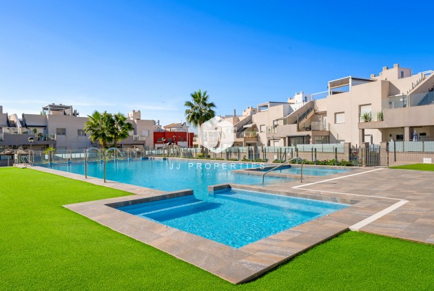 Z drugiej ręki - Bungalow -
Torrevieja - Costa Blanca