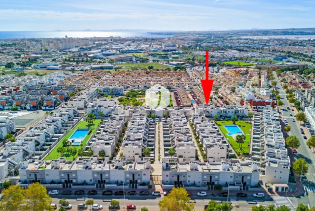 Z drugiej ręki - Bungalow -
Torrevieja - Costa Blanca