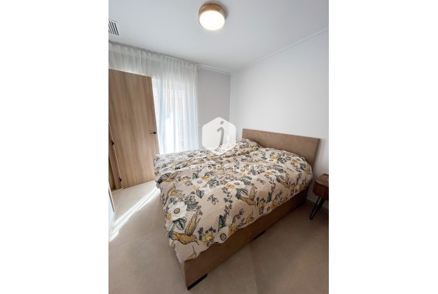 Aus zweiter Hand - Wohnung -
El Raso - Costa Blanca