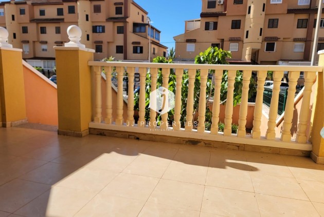 Aus zweiter Hand - Wohnung -
Torrevieja - aguas nuevas