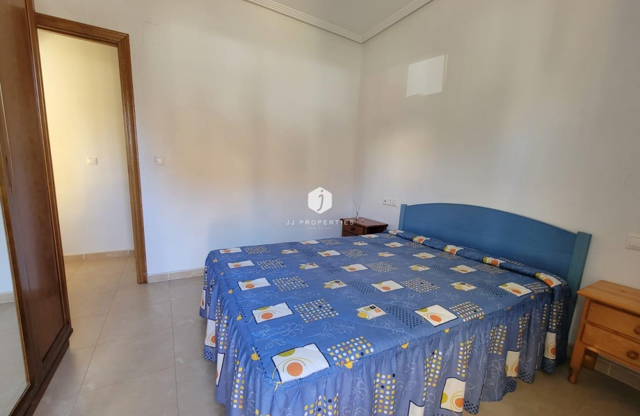 Aus zweiter Hand - Wohnung -
Torrevieja - aguas nuevas