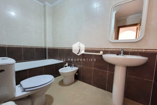 Aus zweiter Hand - Wohnung -
Torrevieja - aguas nuevas