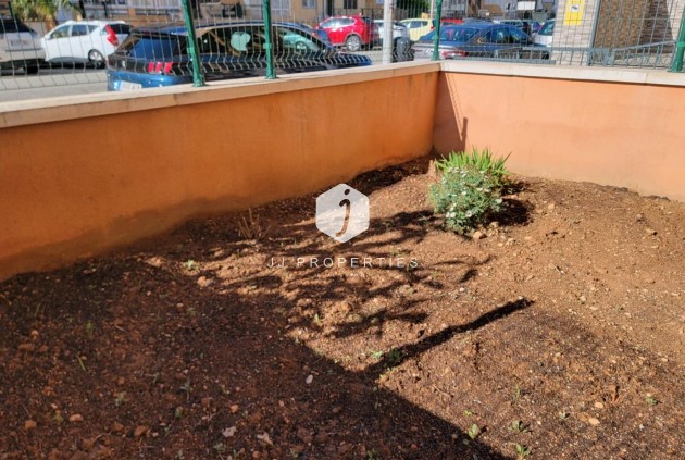 Aus zweiter Hand - Wohnung -
Torrevieja - aguas nuevas