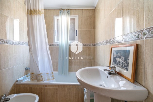 Resale - Apartment / flat -
Torrevieja - Playa de los locos